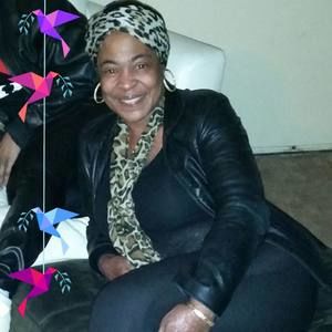 Meet your Posher, Regina